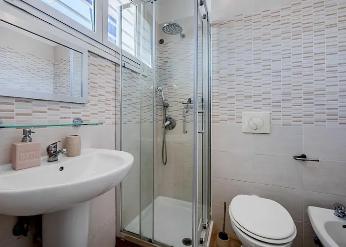 Oda ve Kahvaltı Domus Antica Trastevere 4*